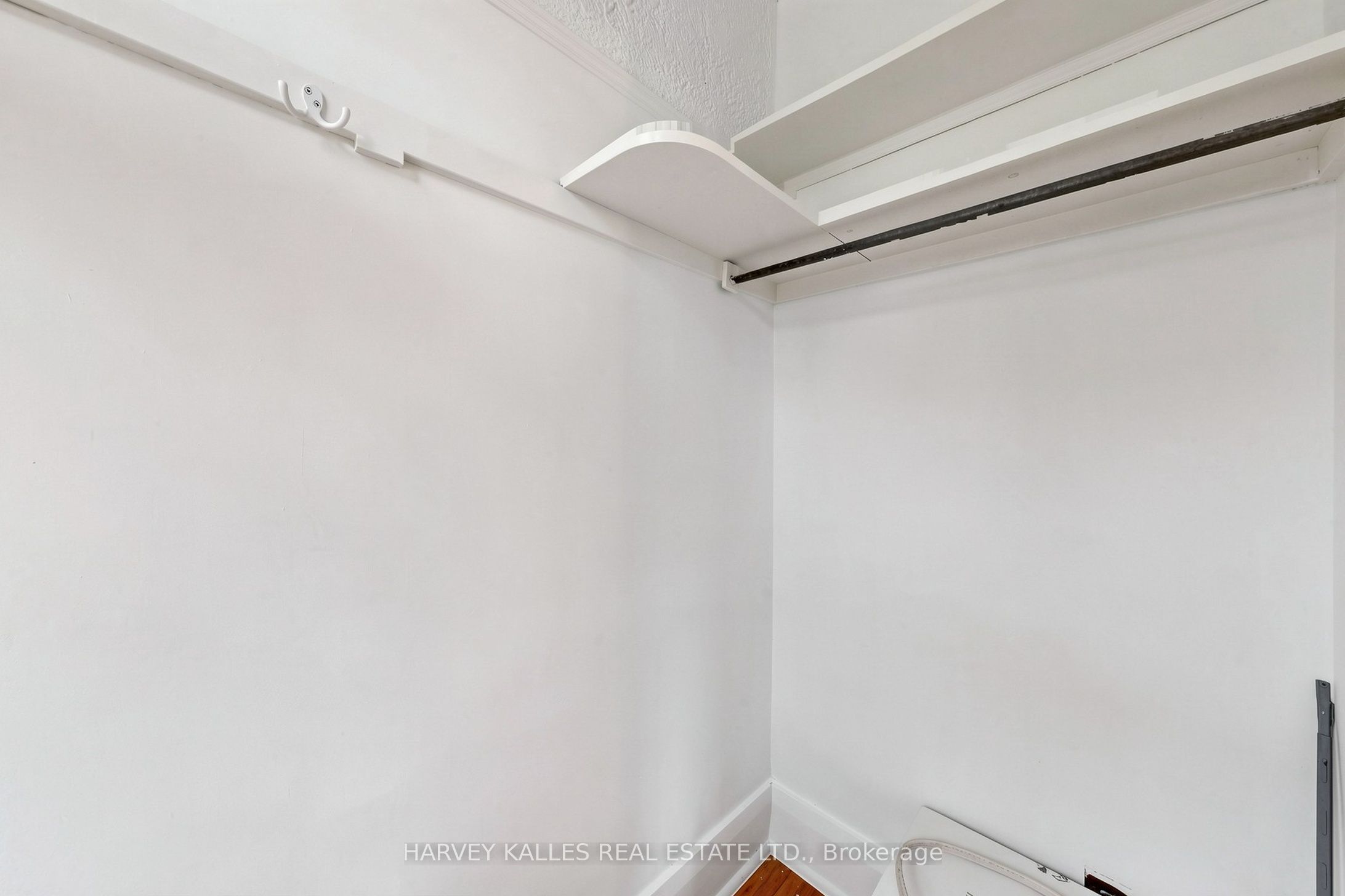 163 Highbourne Road South 2nd Property Photo 14