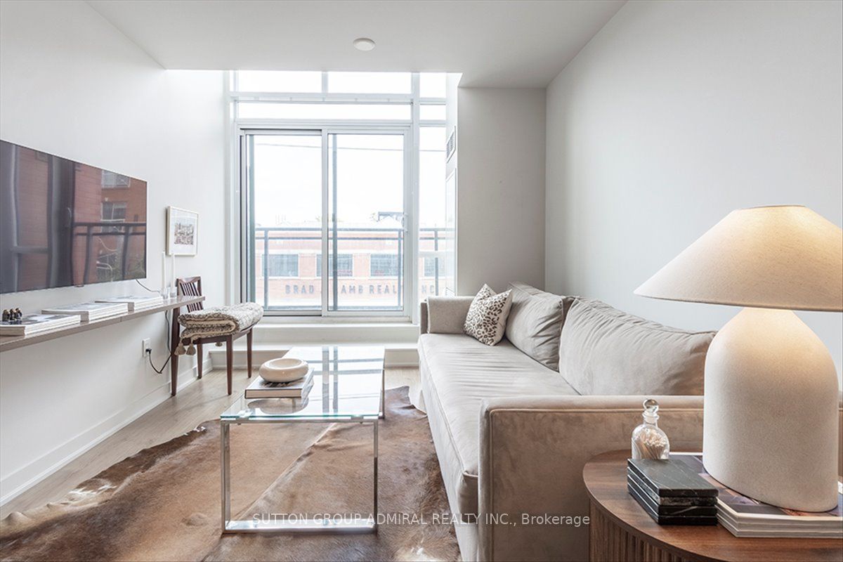 775 King Street W 221 Property Photo 12