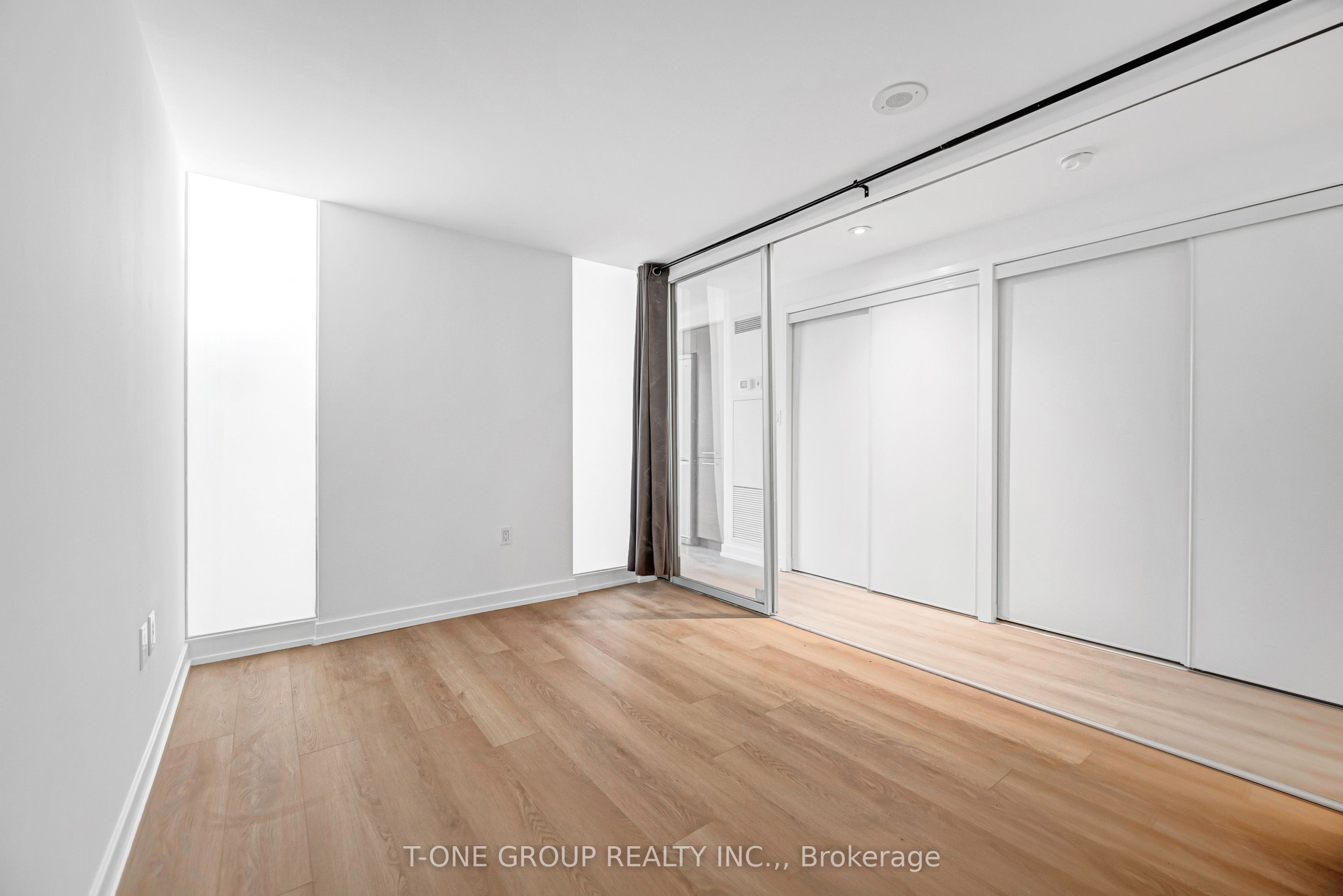 8 Telegram Mews 738 Property Photo 29