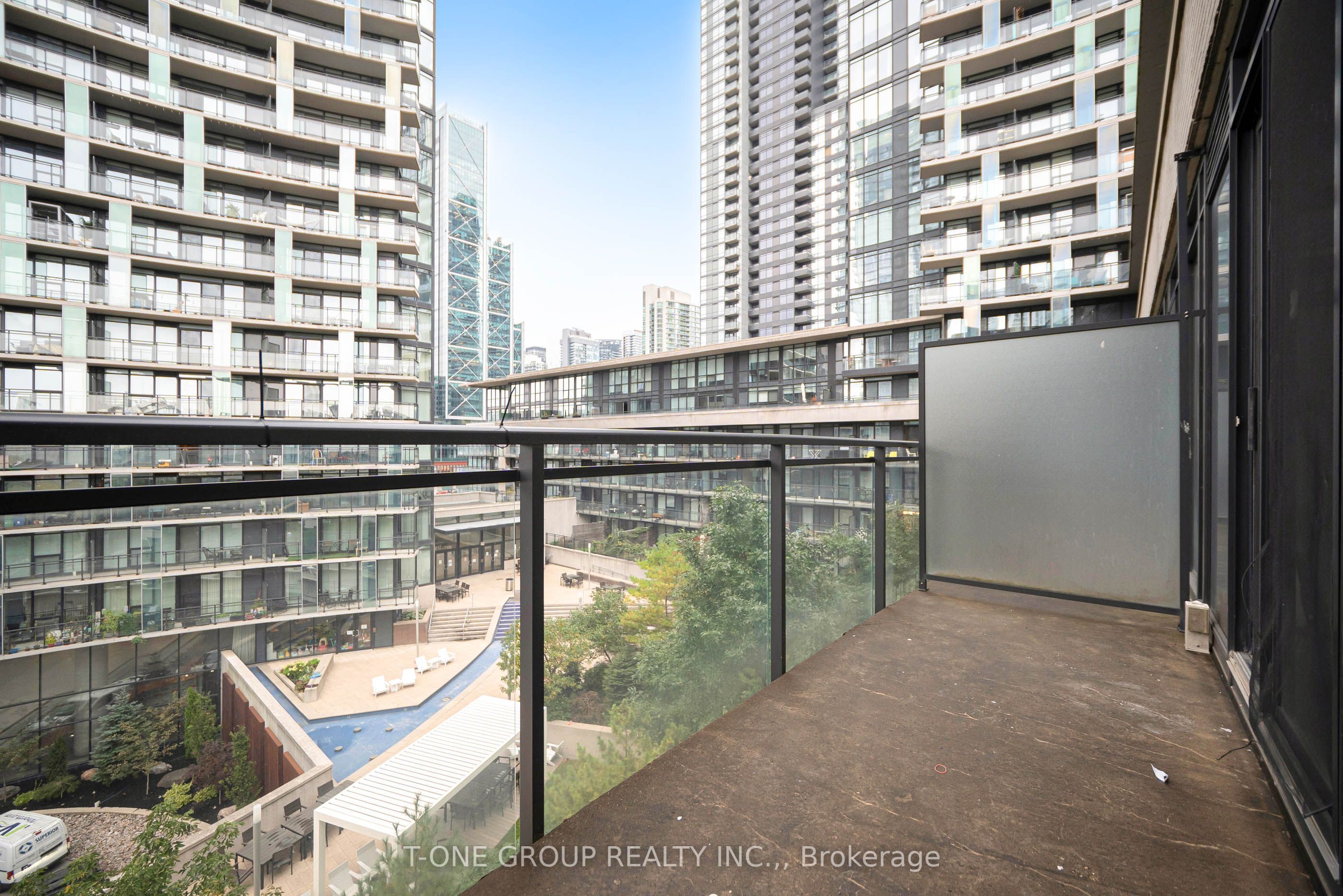 8 Telegram Mews 738 Property Photo 34