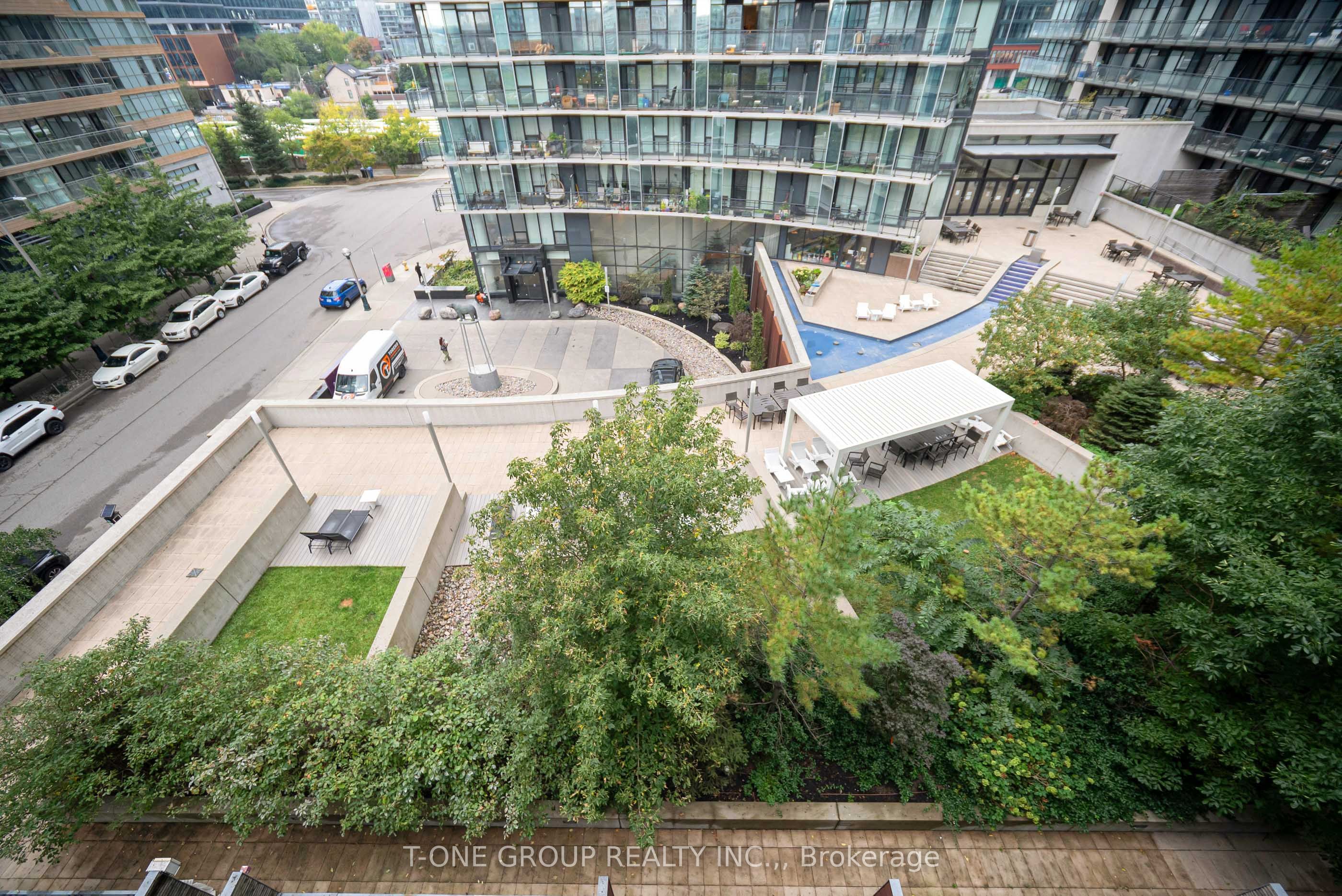 8 Telegram Mews 738 Property Photo 36