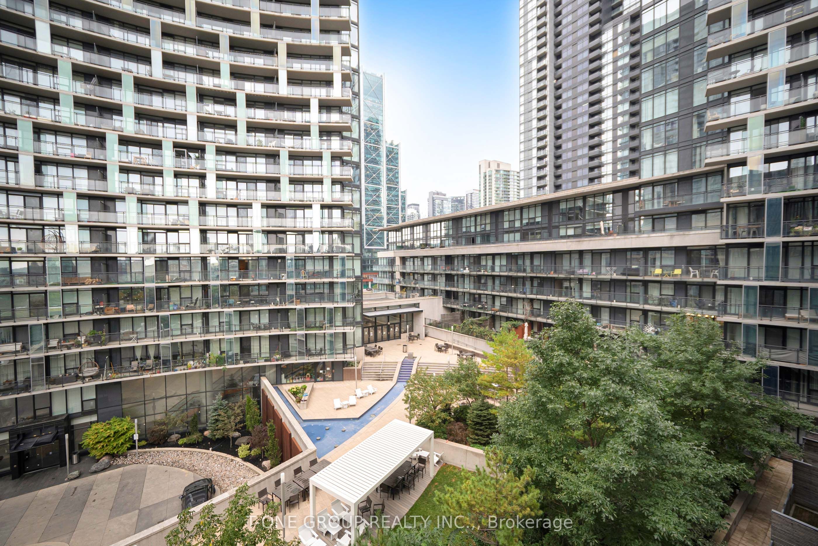 8 Telegram Mews 738 Property Photo 38