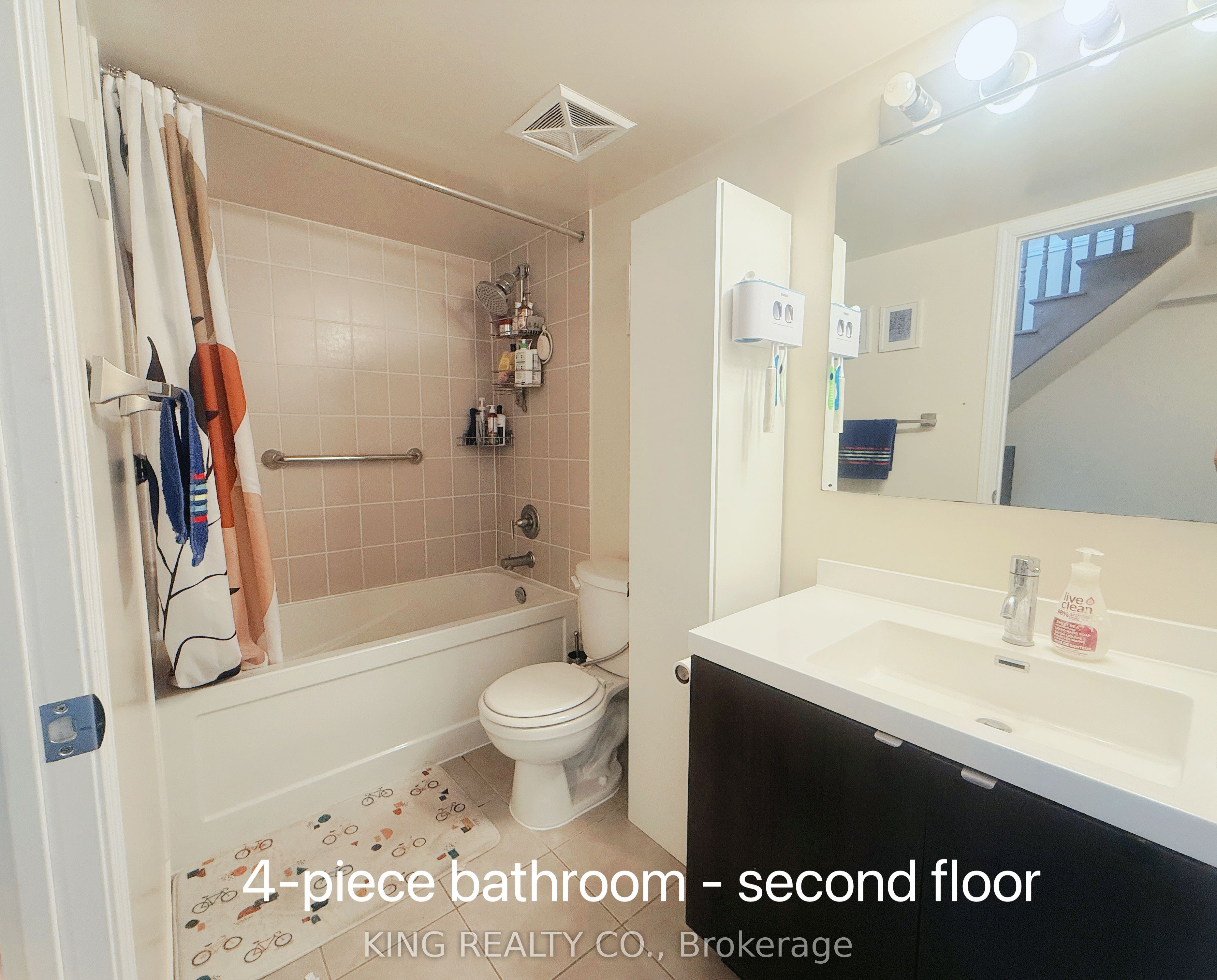352 Front Street W 210 Property Photo 24