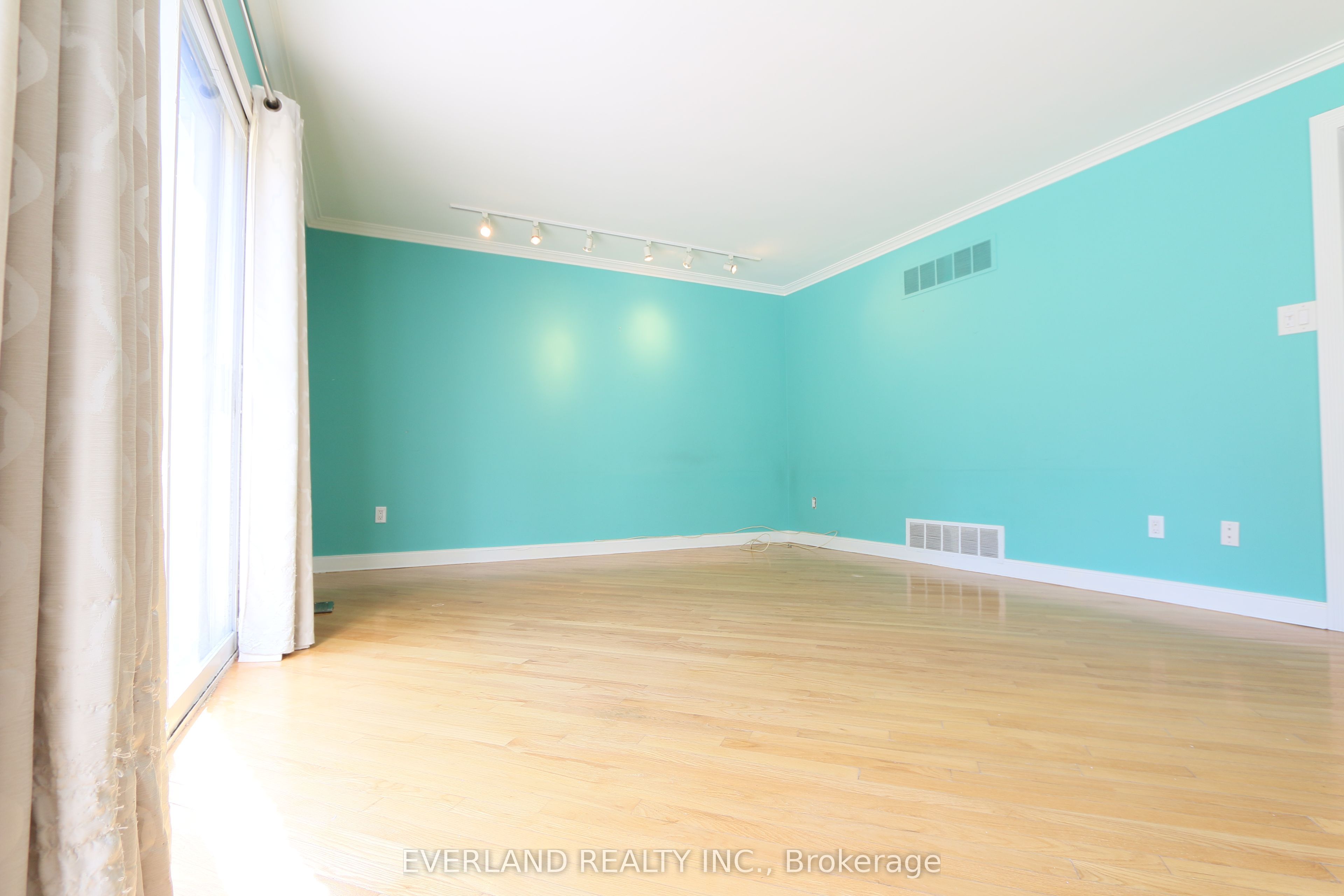18 Silvergrove Road Property Photo 13
