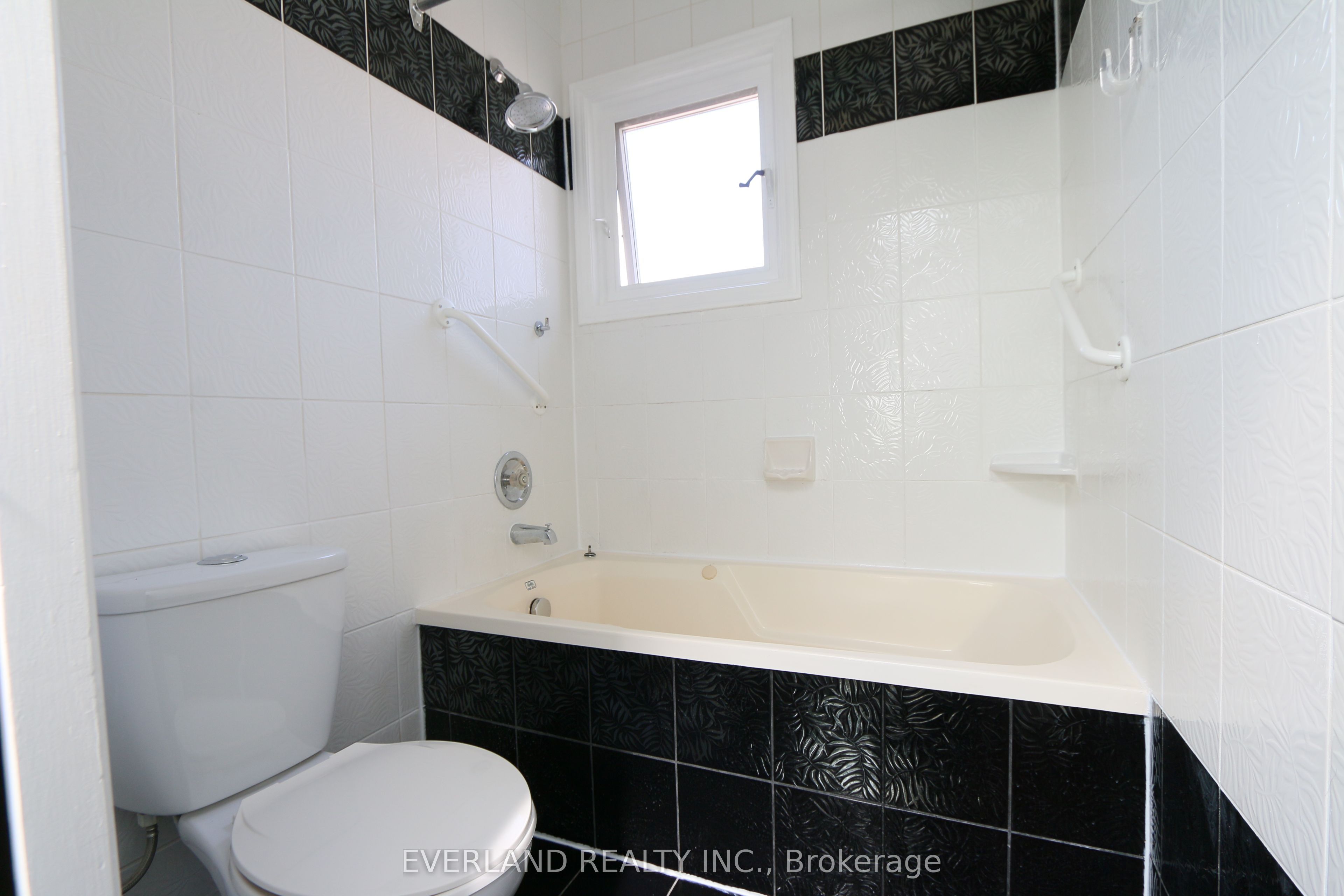 18 Silvergrove Road Property Photo 24