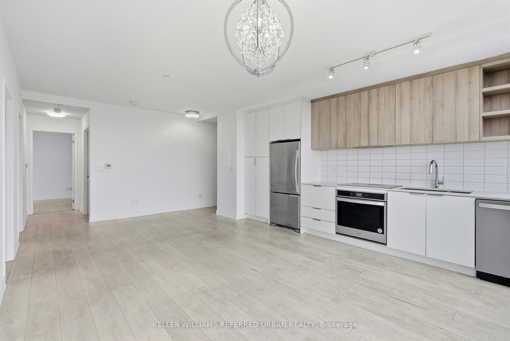6 Sonic Way 2207 Property Photo 20