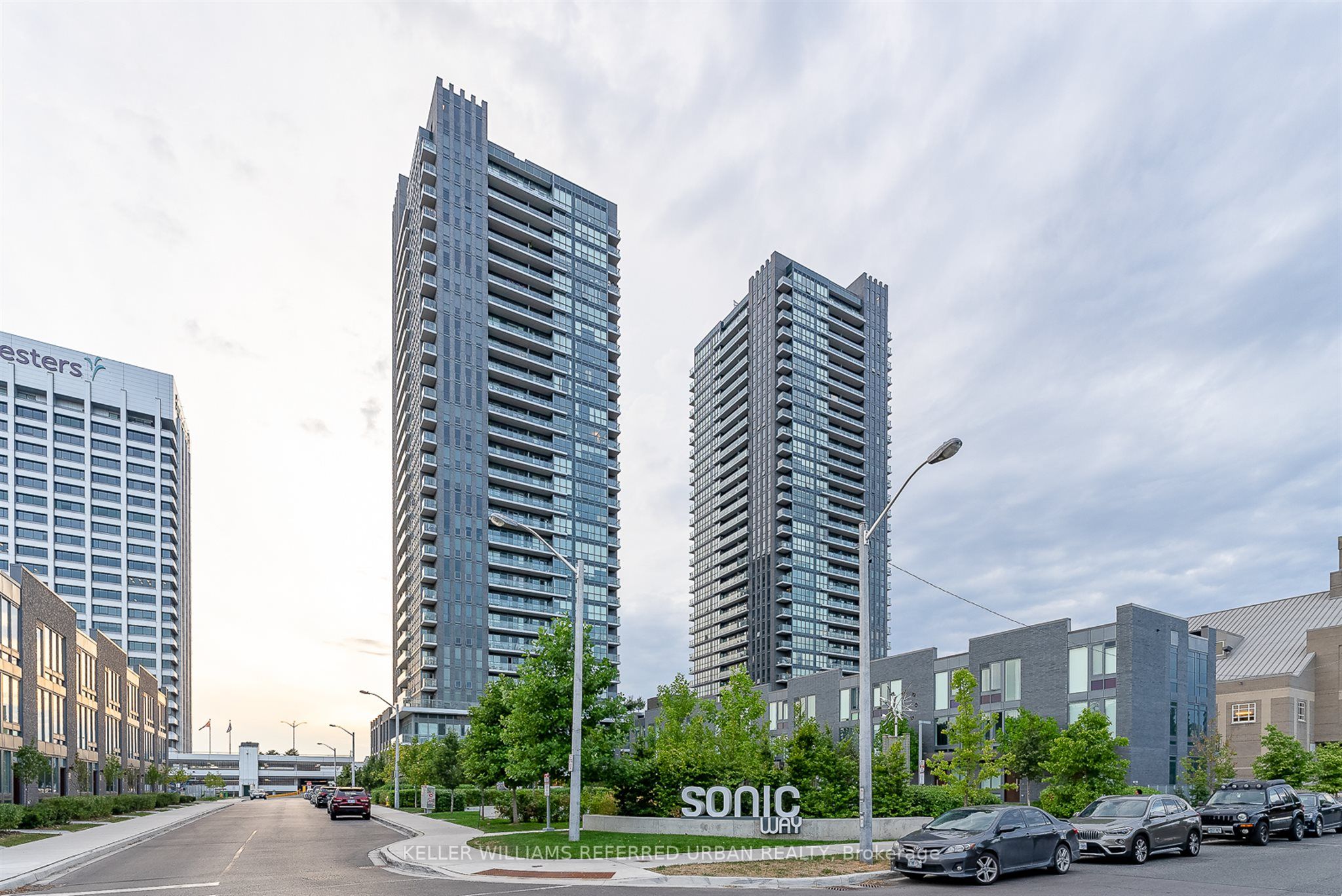 6 Sonic Way 2207 Property Photo 28