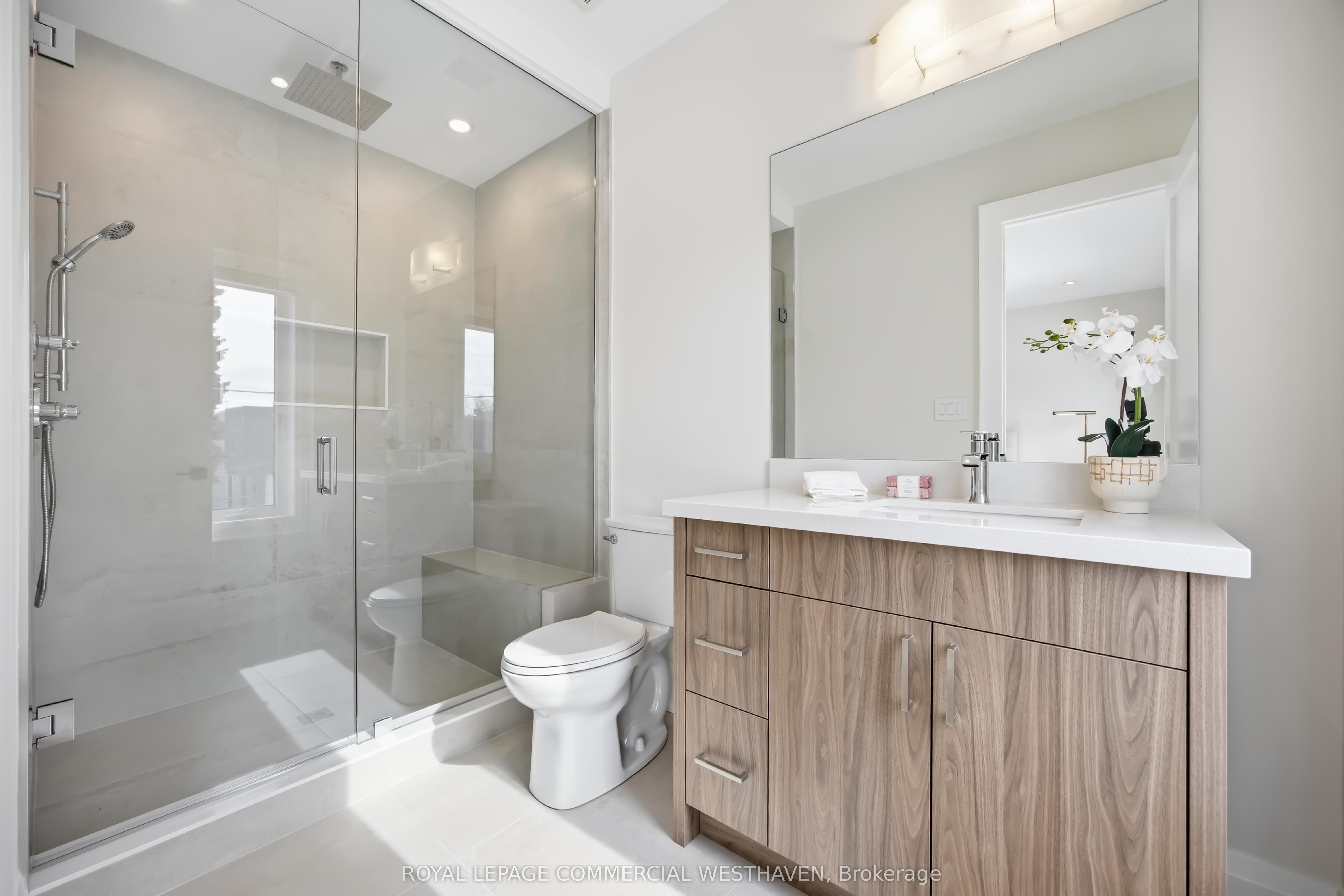 98 Charleswood Drive Property Photo 17