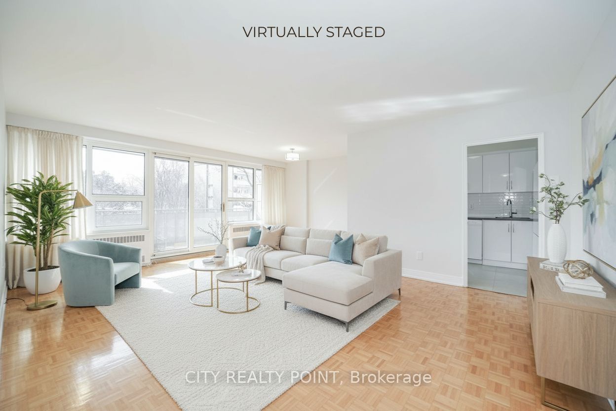 10 Shallmar Boulevard 907 Property Photo 1