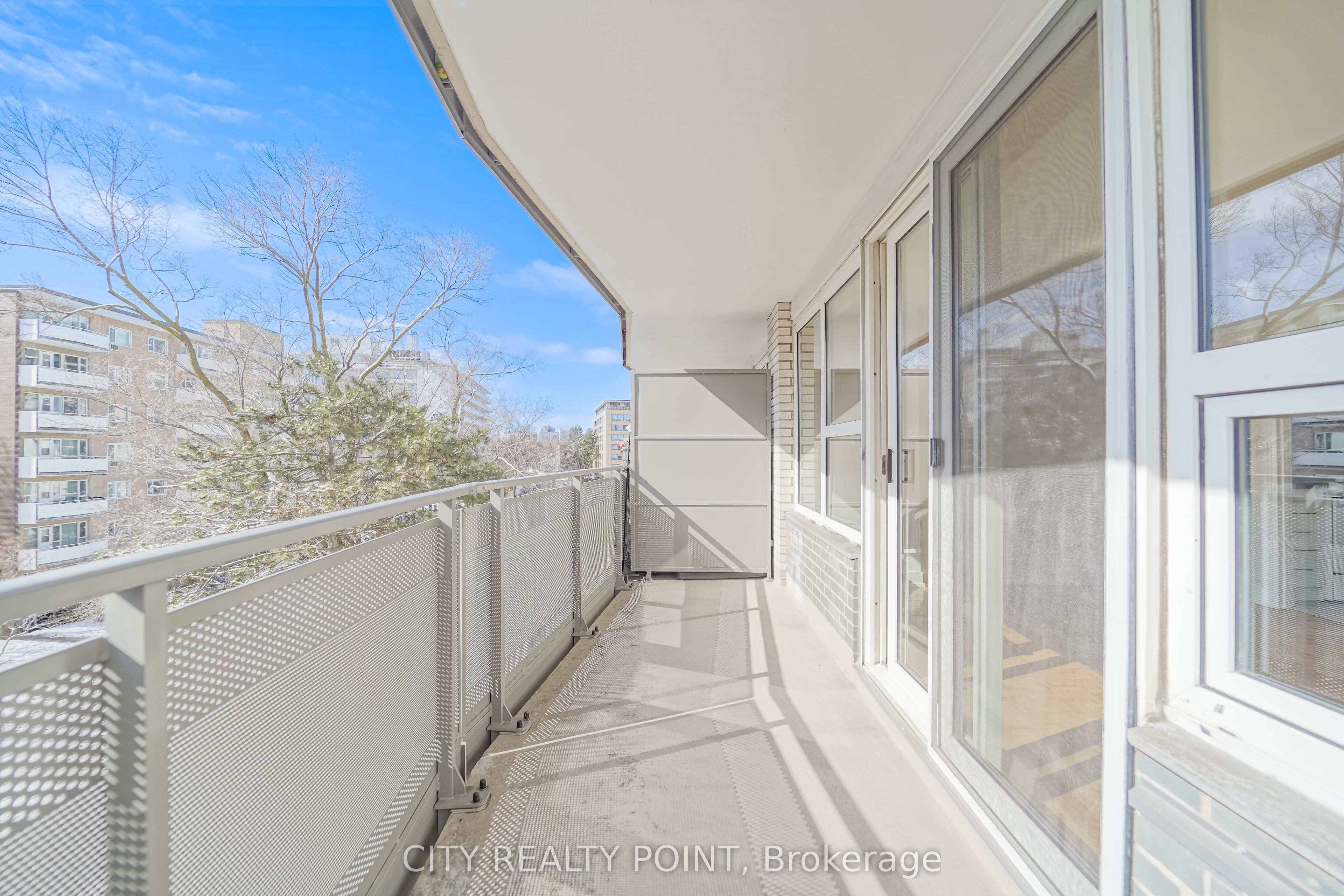 10 Shallmar Boulevard 907 Property Photo 10