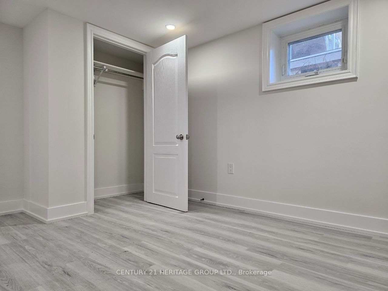 126 Nipigon Avenue Basement Property Photo 8