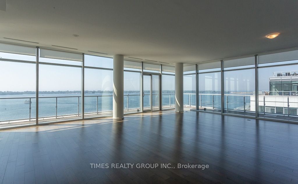 39 Queens Quay E. Street E Ph1203 Property Photo 4