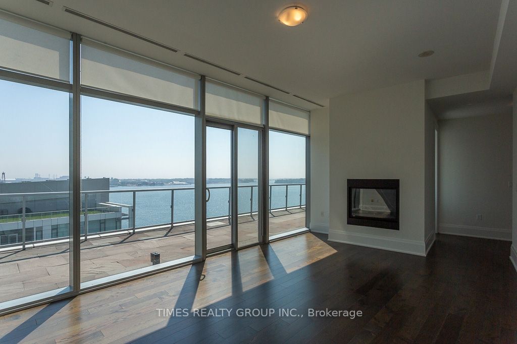 39 Queens Quay E. Street E Ph1203 Property Photo 10