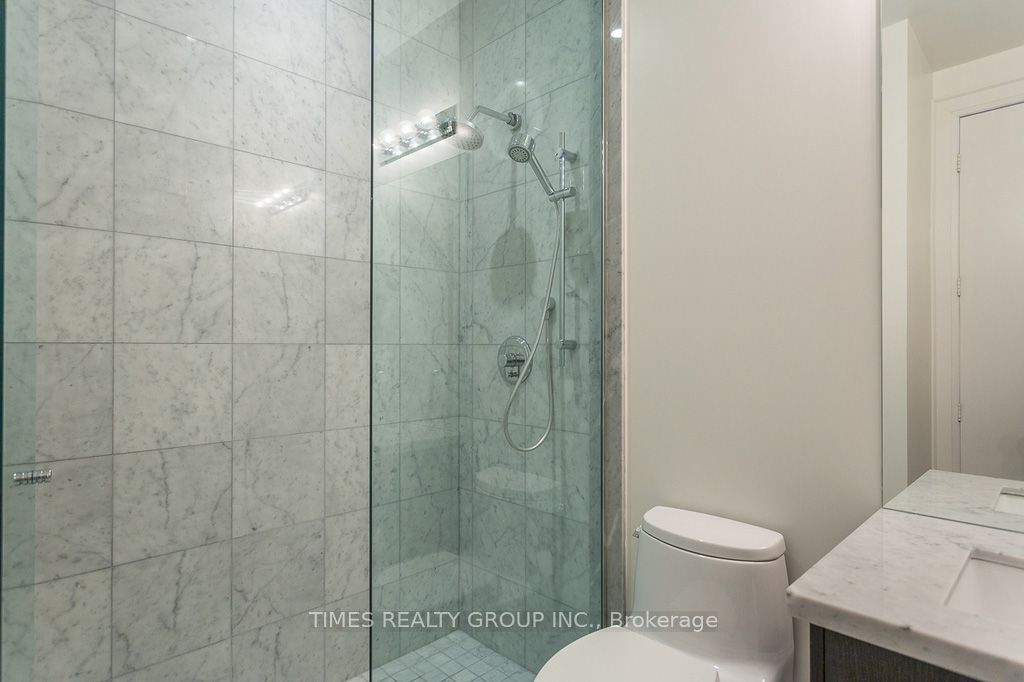 39 Queens Quay E. Street E Ph1203 Property Photo 14