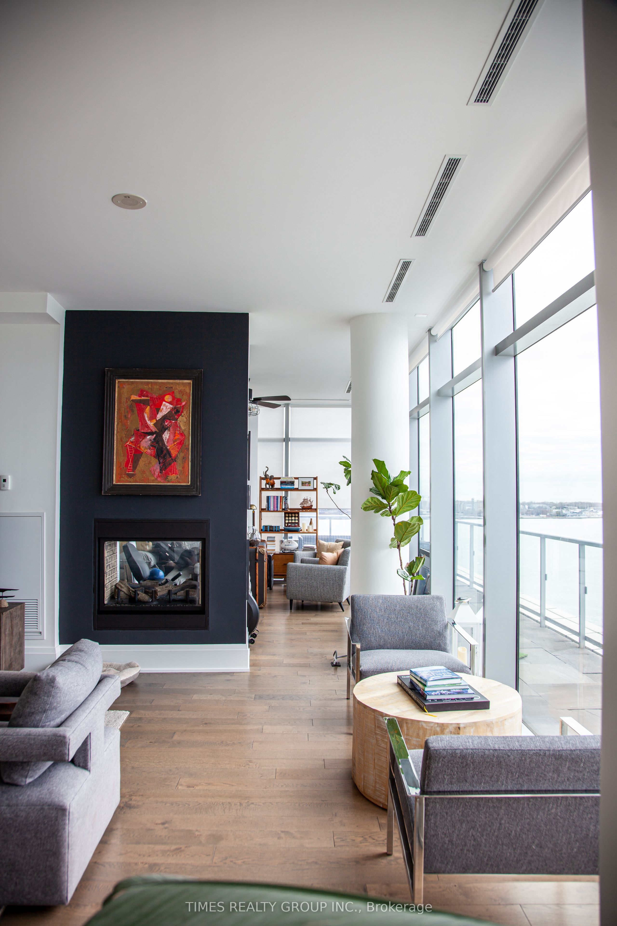 39 Queens Quay E. Street E Ph1203 Property Photo 22