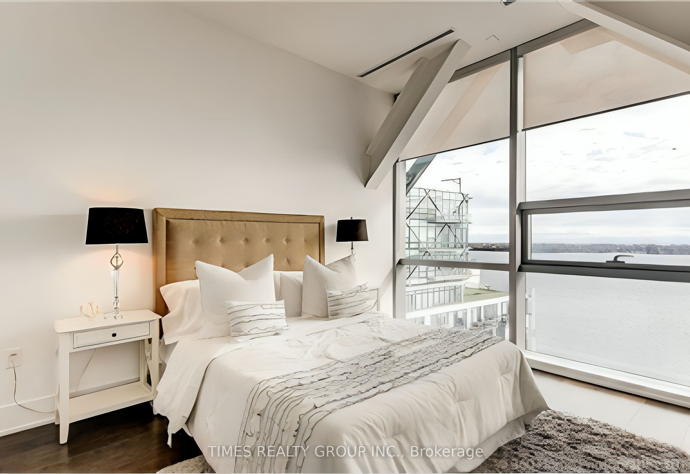 39 Queens Quay E. Street E Ph1302 Property Photo 11