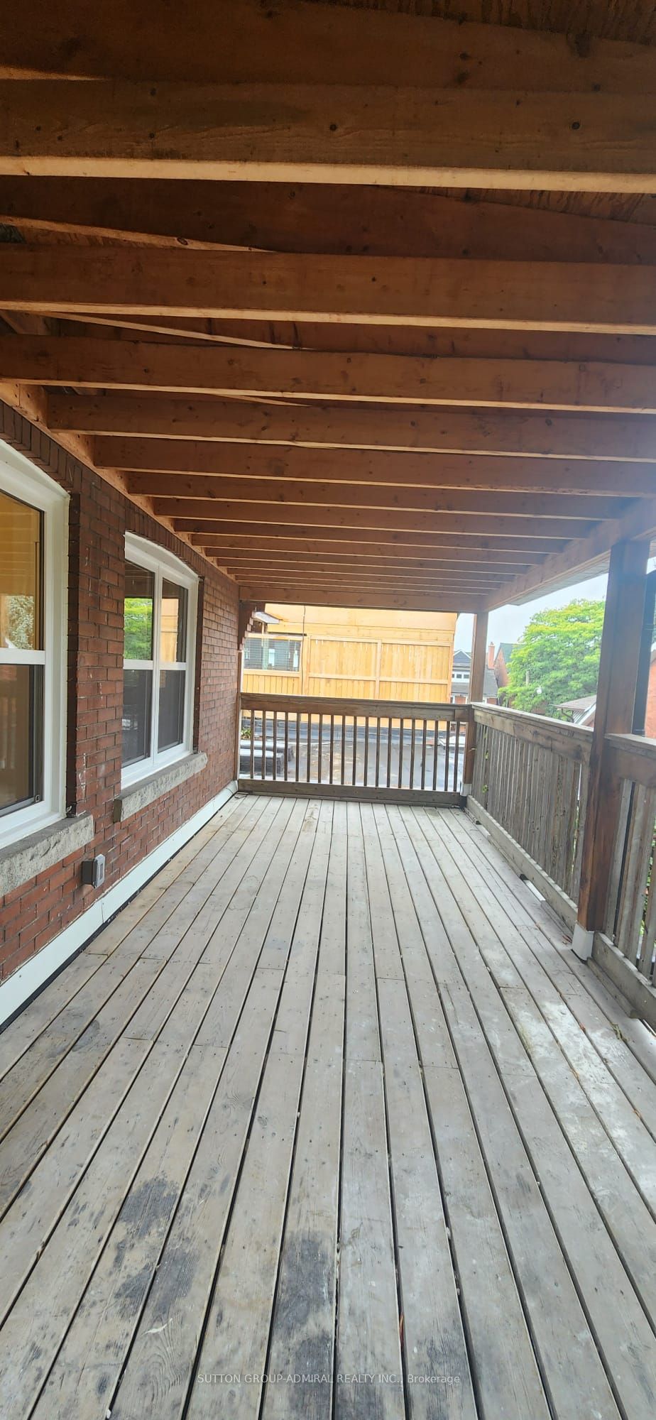 1030 St Clair Avenue 2b-3rd Floor Property Photo 6