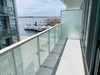 15 Queens Quay E 609 Property Photo 8