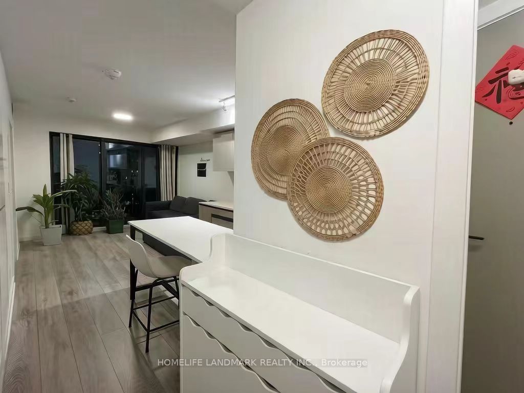 47 Mutual Street 3001 Property Photo 7