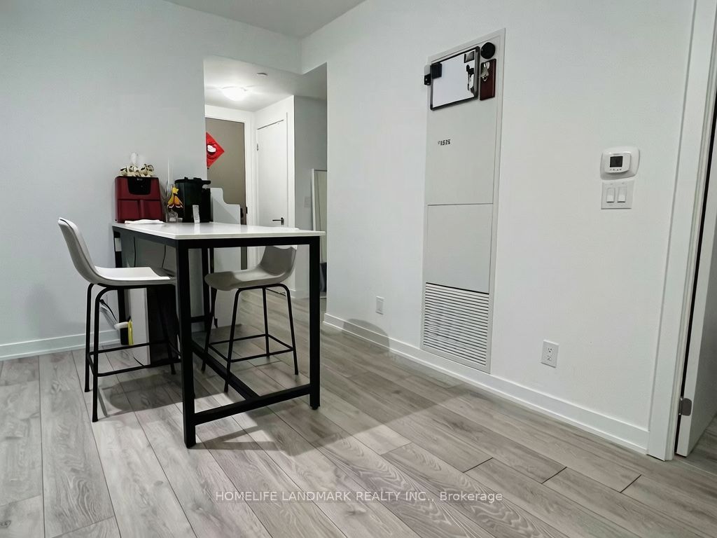 47 Mutual Street 3001 Property Photo 8