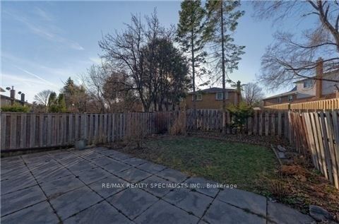 290 Mcnicoll Avenue Upper Property Photo 11