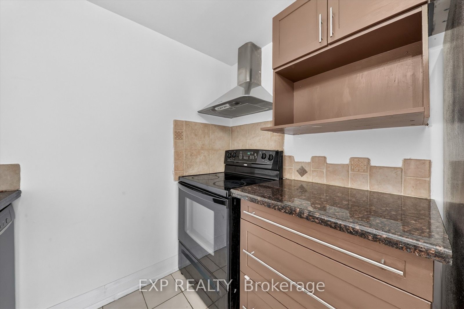 7 Concorde Place 2204 Property Photo 22