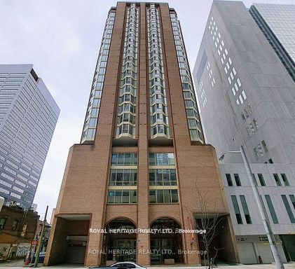 55 Centre Avenue 2307 Property Photo 1