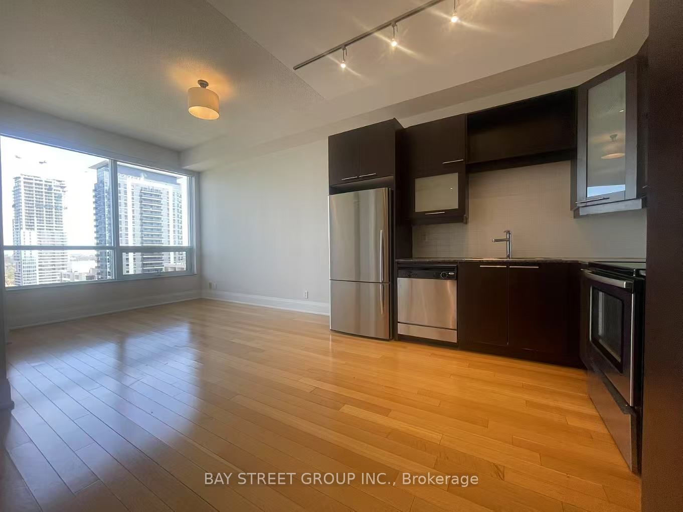500 Sherbourne Street 3001 Property Photo 3
