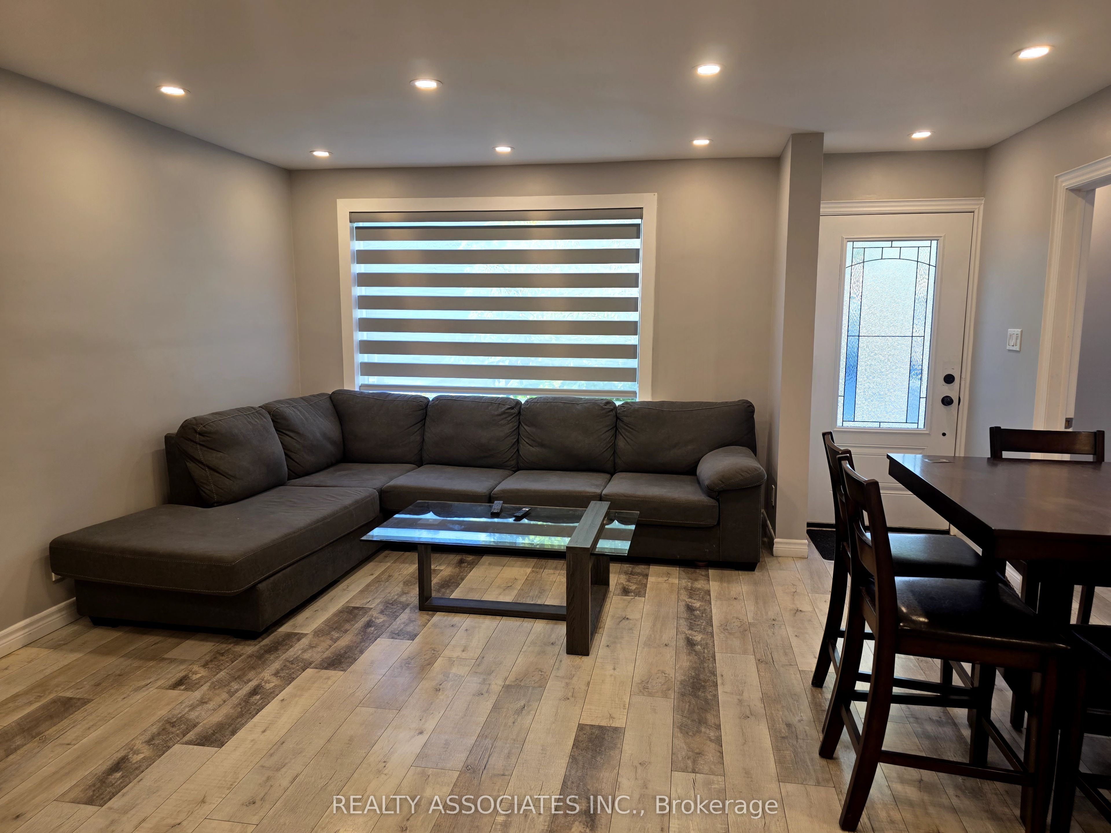 101 Reiner Road Property Photo 2