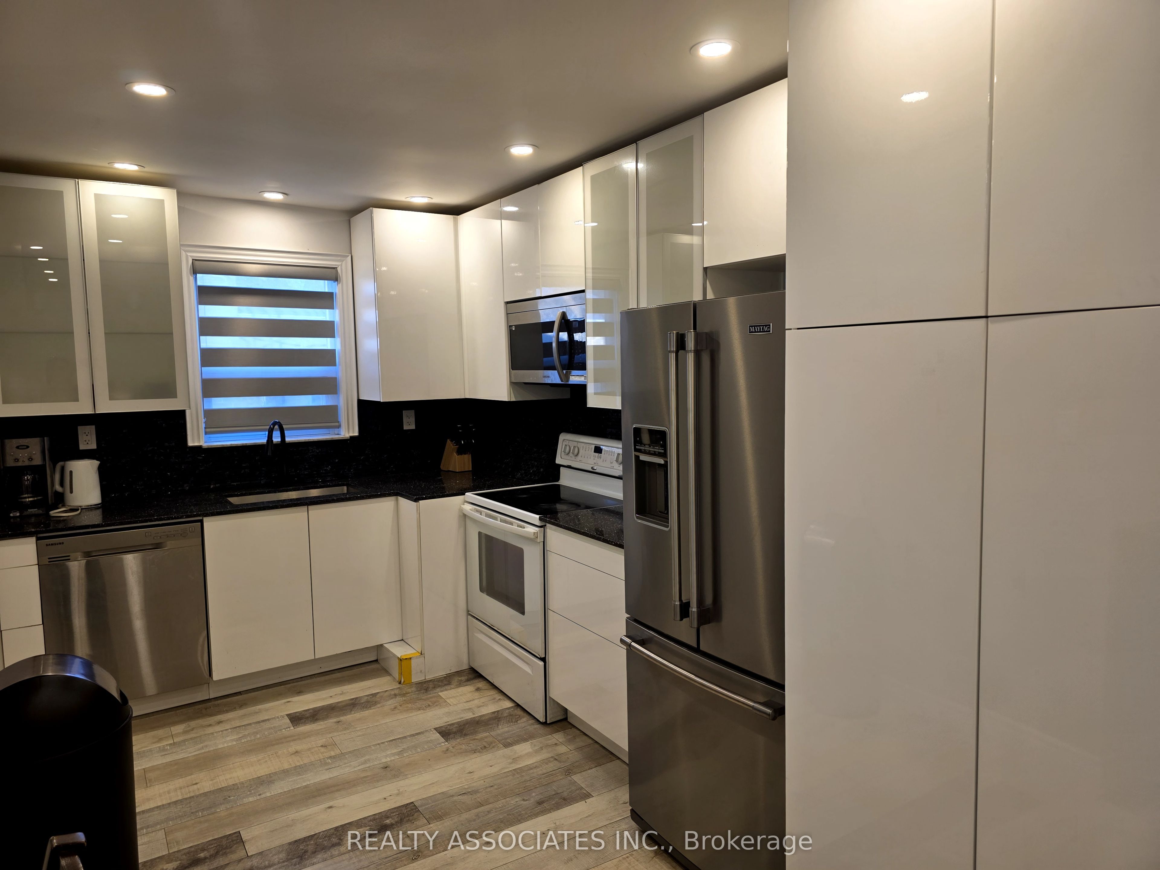 101 Reiner Road Property Photo 6