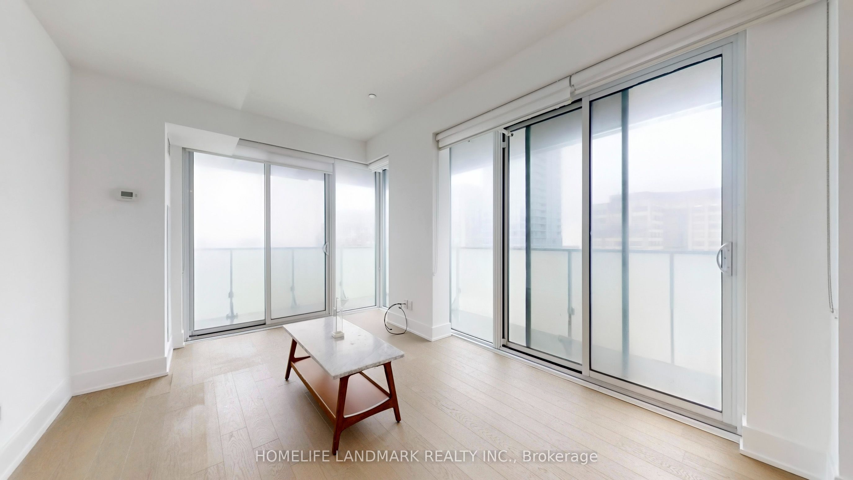 200 Bloor Street W 2305 Property Photo 8