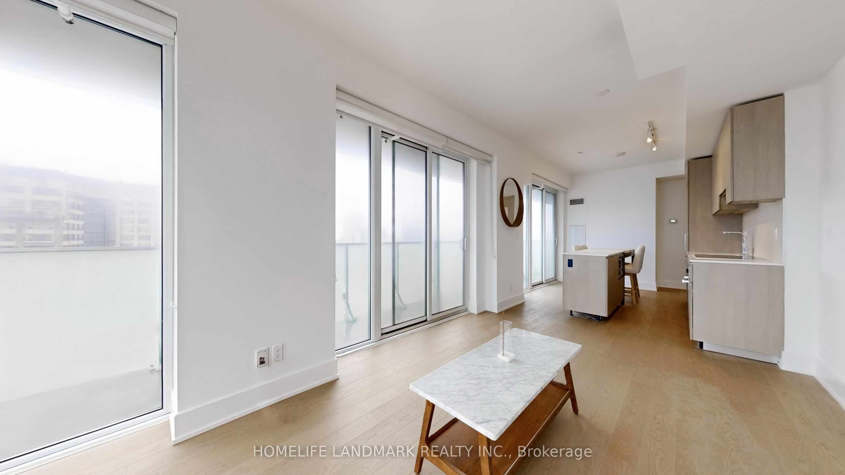 200 Bloor Street W 2305 Property Photo 12
