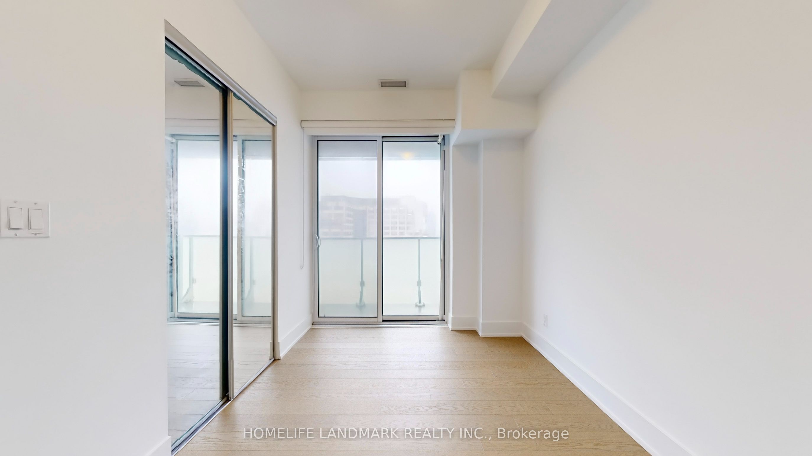 200 Bloor Street W 2305 Property Photo 20