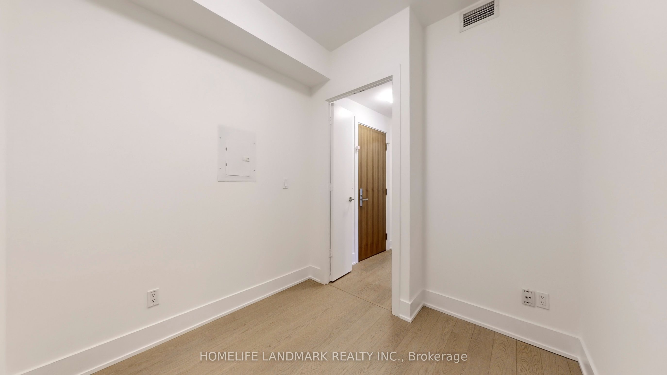200 Bloor Street W 2305 Property Photo 25