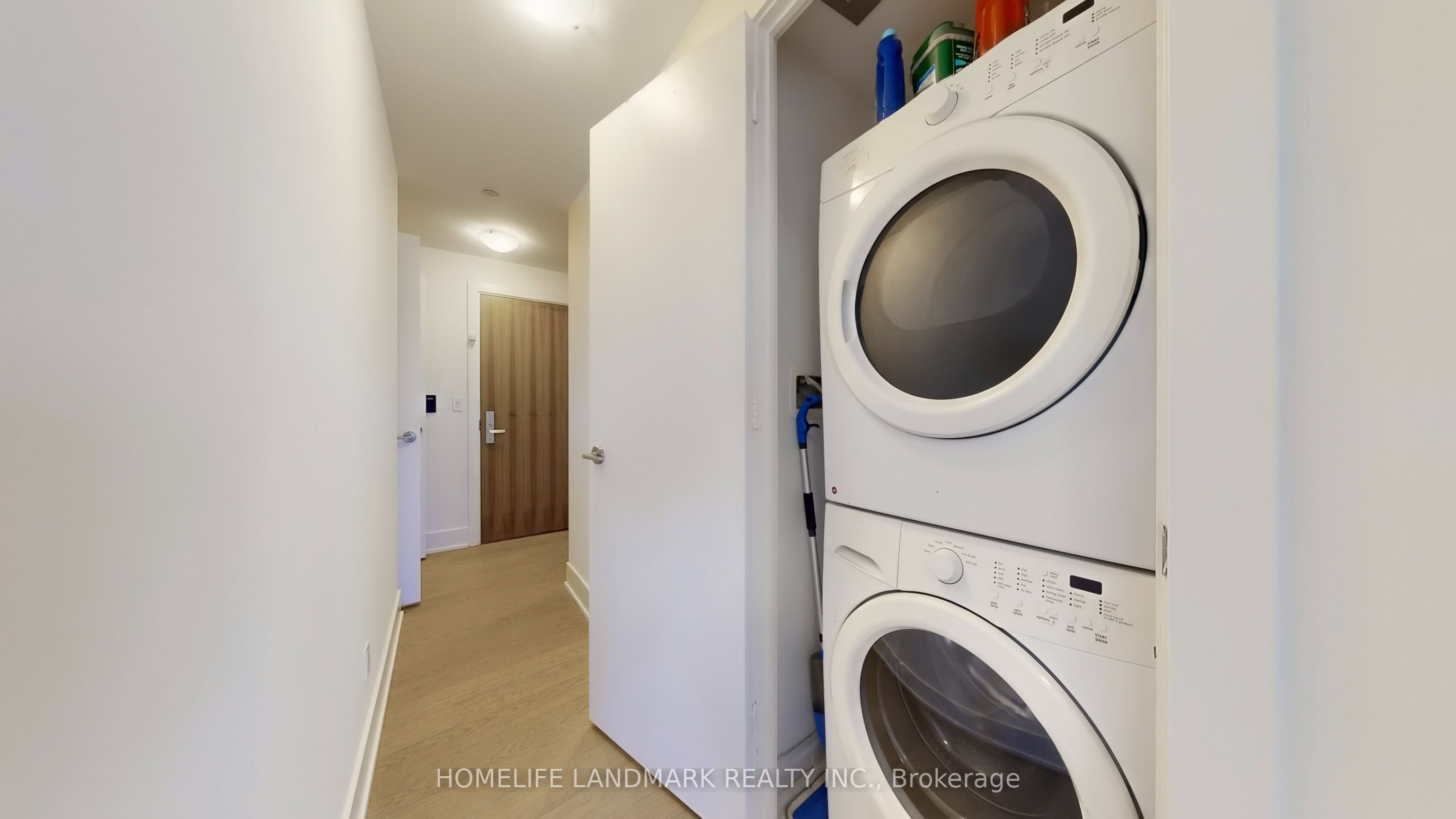 200 Bloor Street W 2305 Property Photo 28