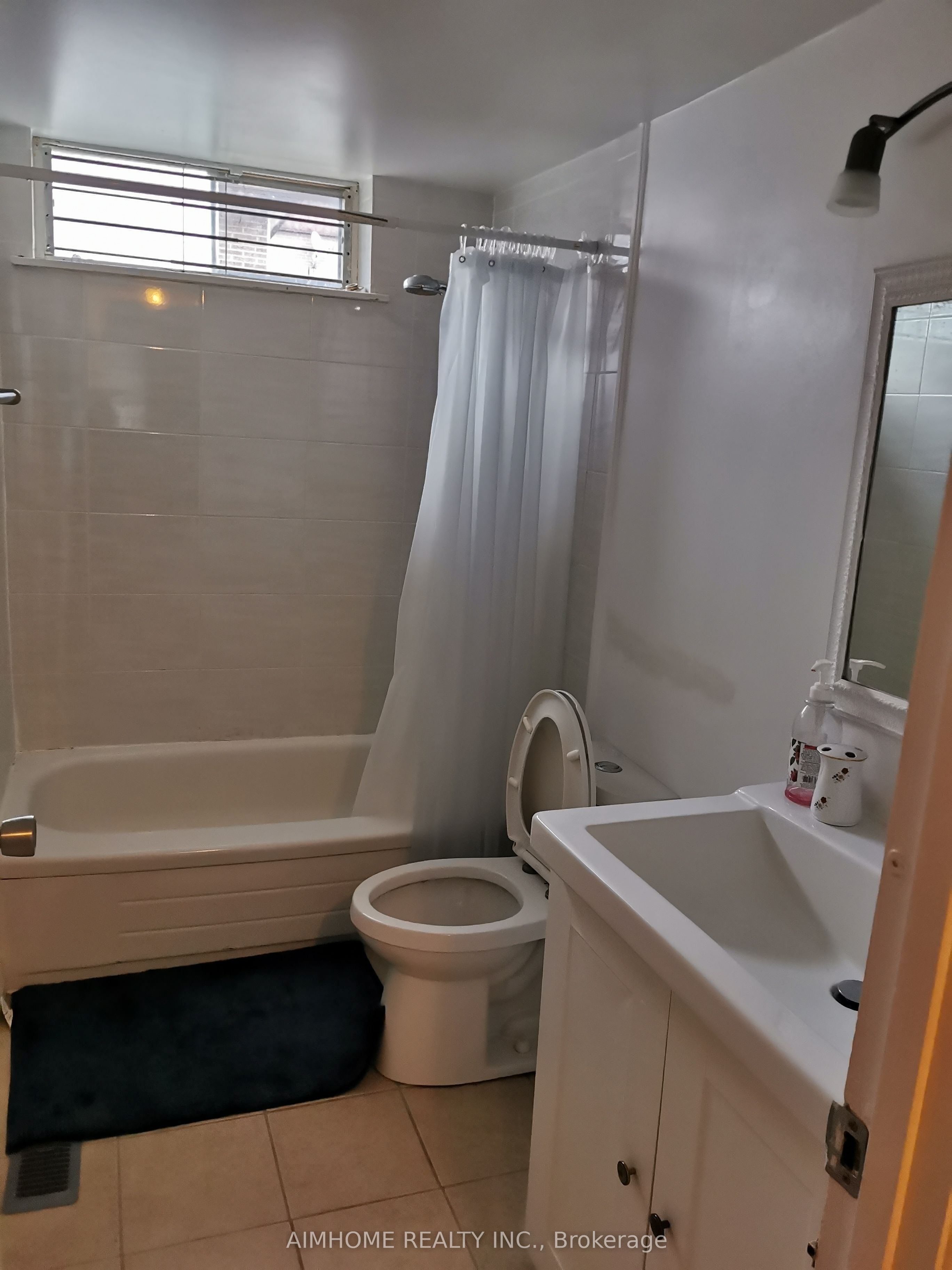 20 Lisburn Crescent Property Photo 9