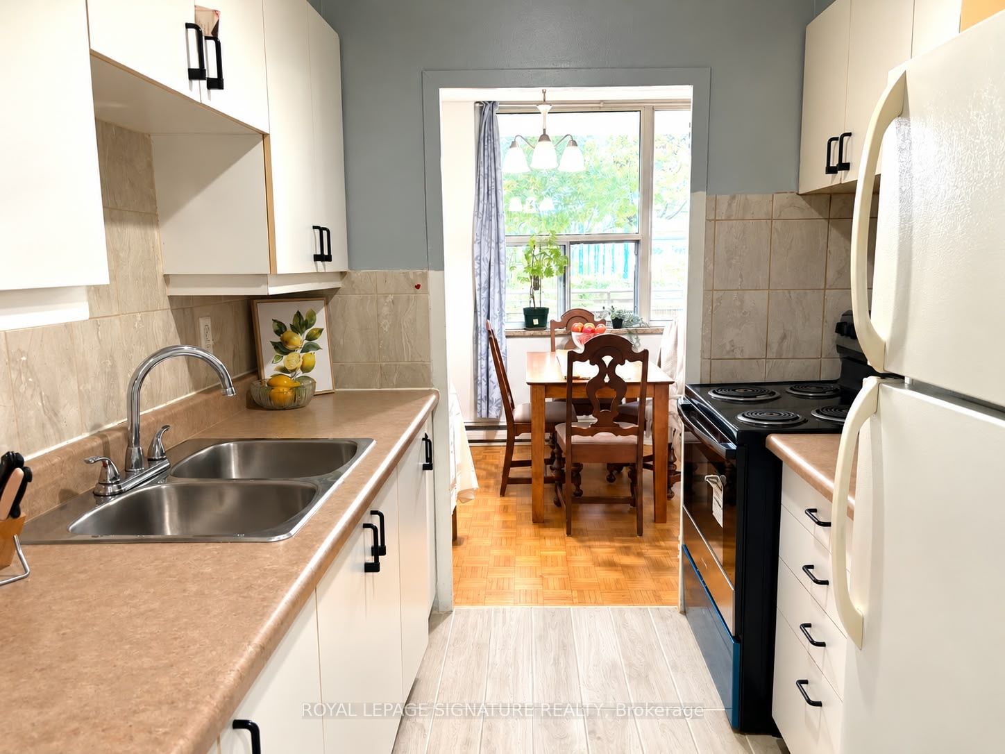 C13859634 Property Photo 13