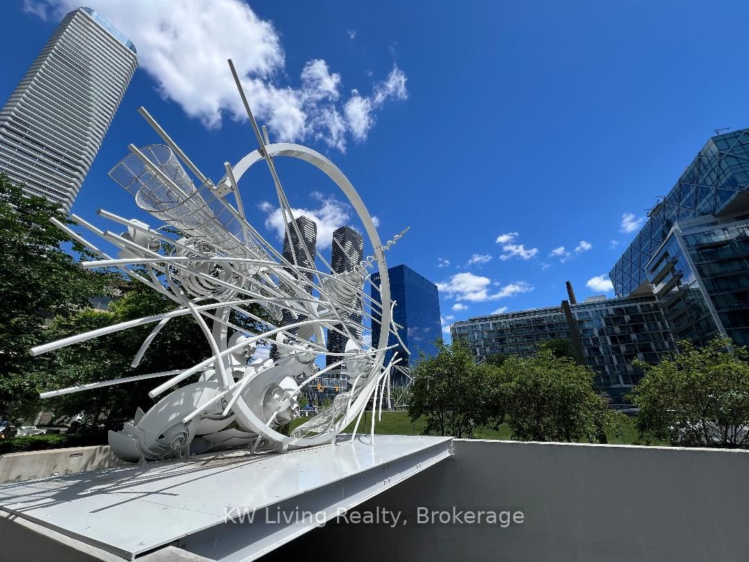 15 Queens Quay E 609 Property Photo 1