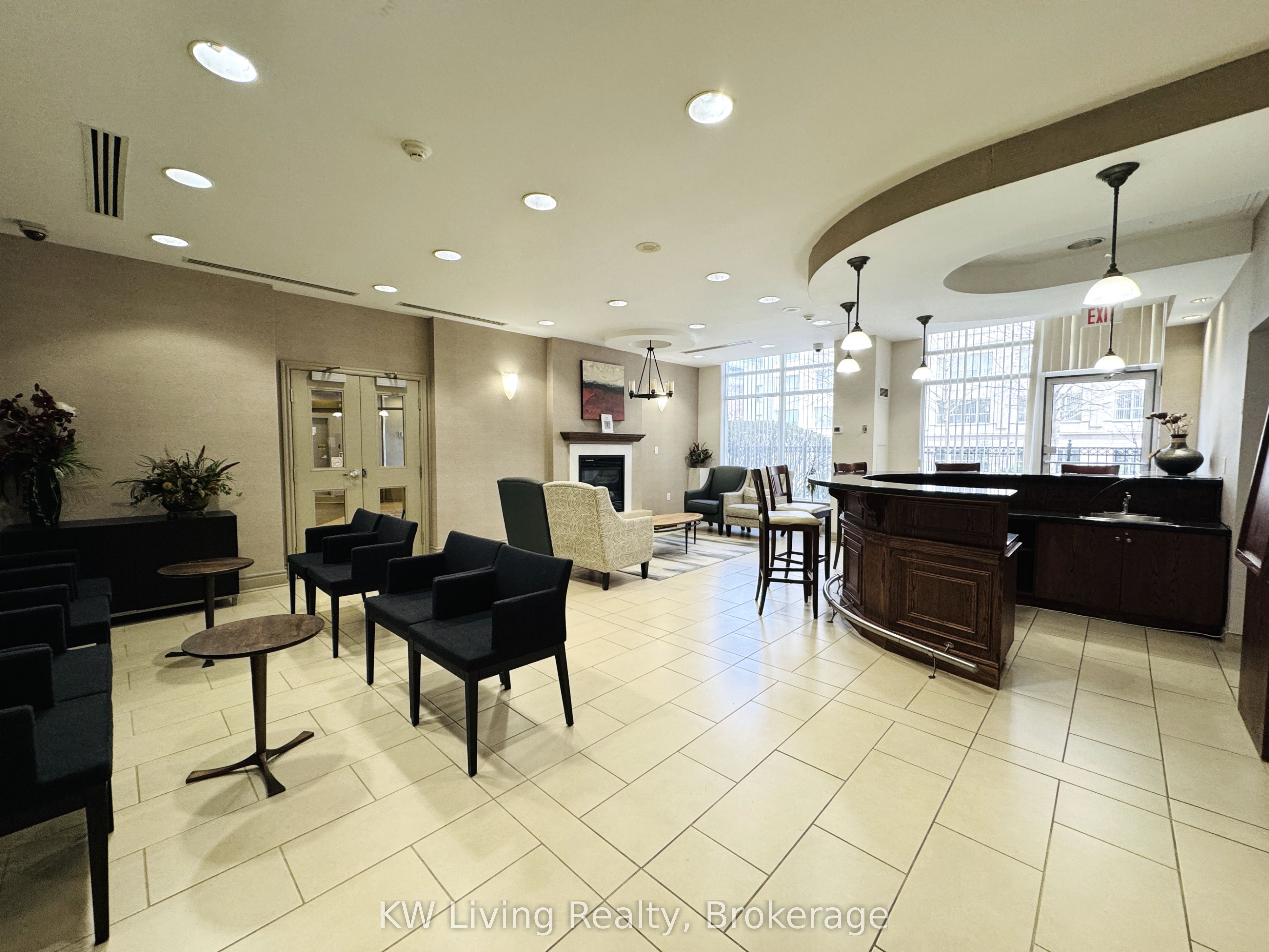 19 Barberry Place 204 Property Photo 14