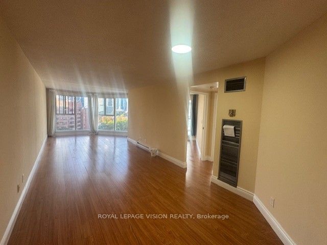 222 The Esplanade Street 919 Property Photo 4