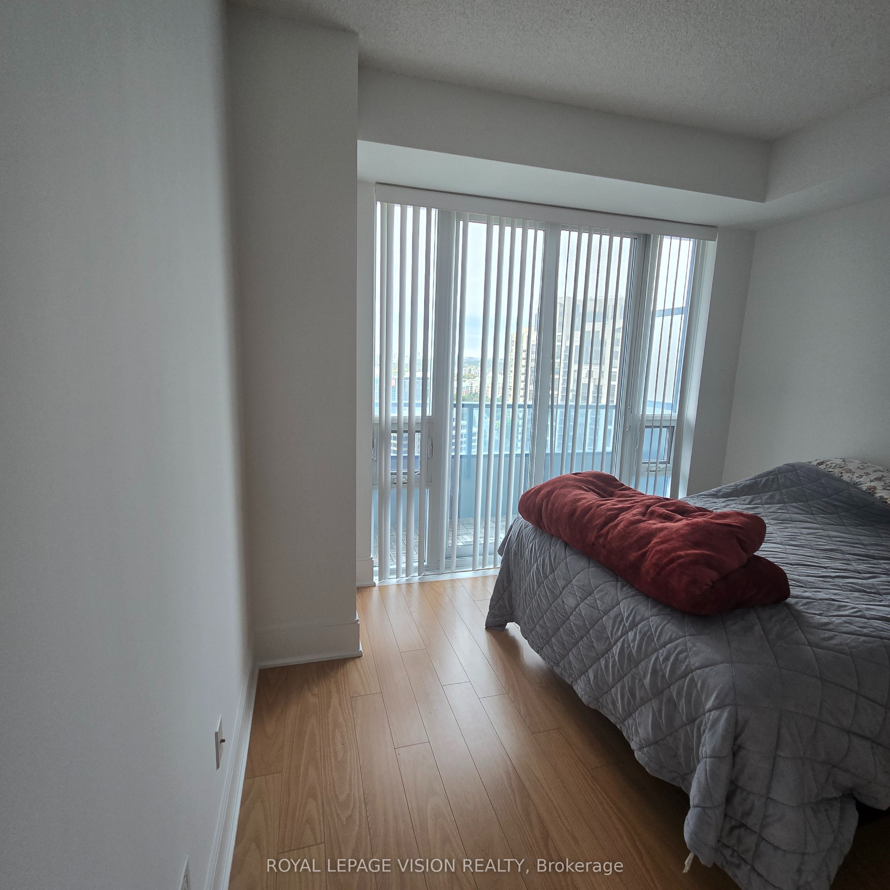 181 Wynford Drive 2207 Property Photo 21