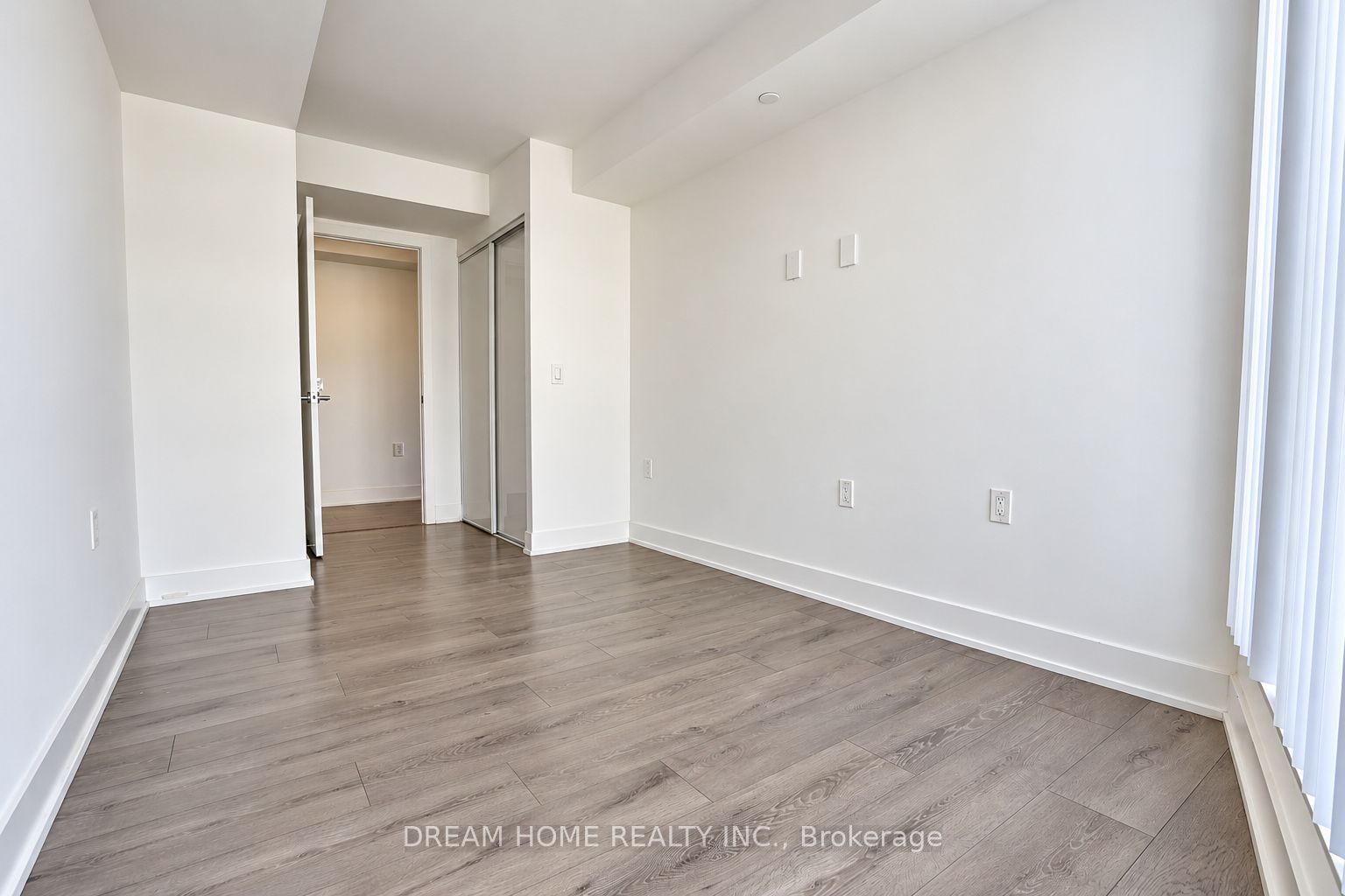 585 Bloor Street E 1622 Property Photo 33
