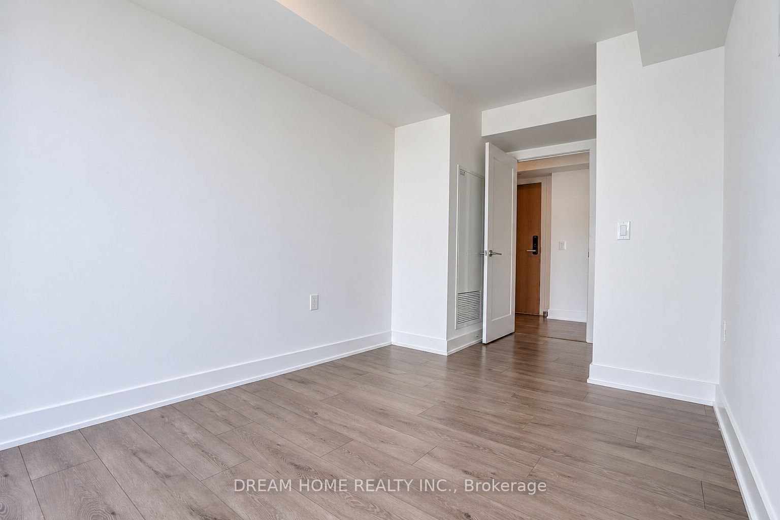 585 Bloor Street E 1622 Property Photo 34