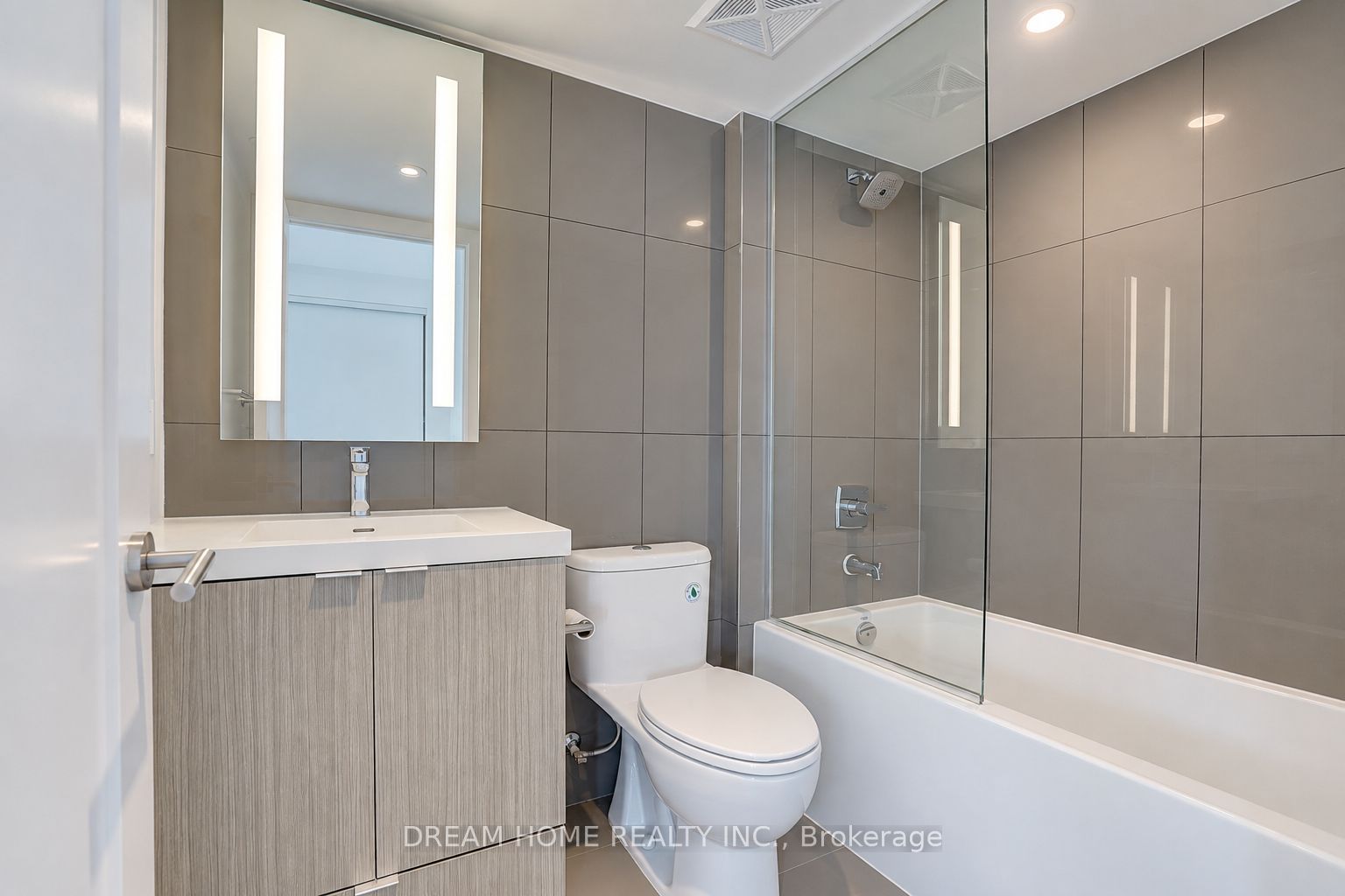 585 Bloor Street E 1622 Property Photo 40
