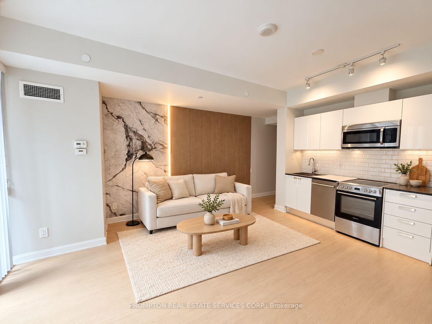 42 Charles Street 607 Property Photo 11