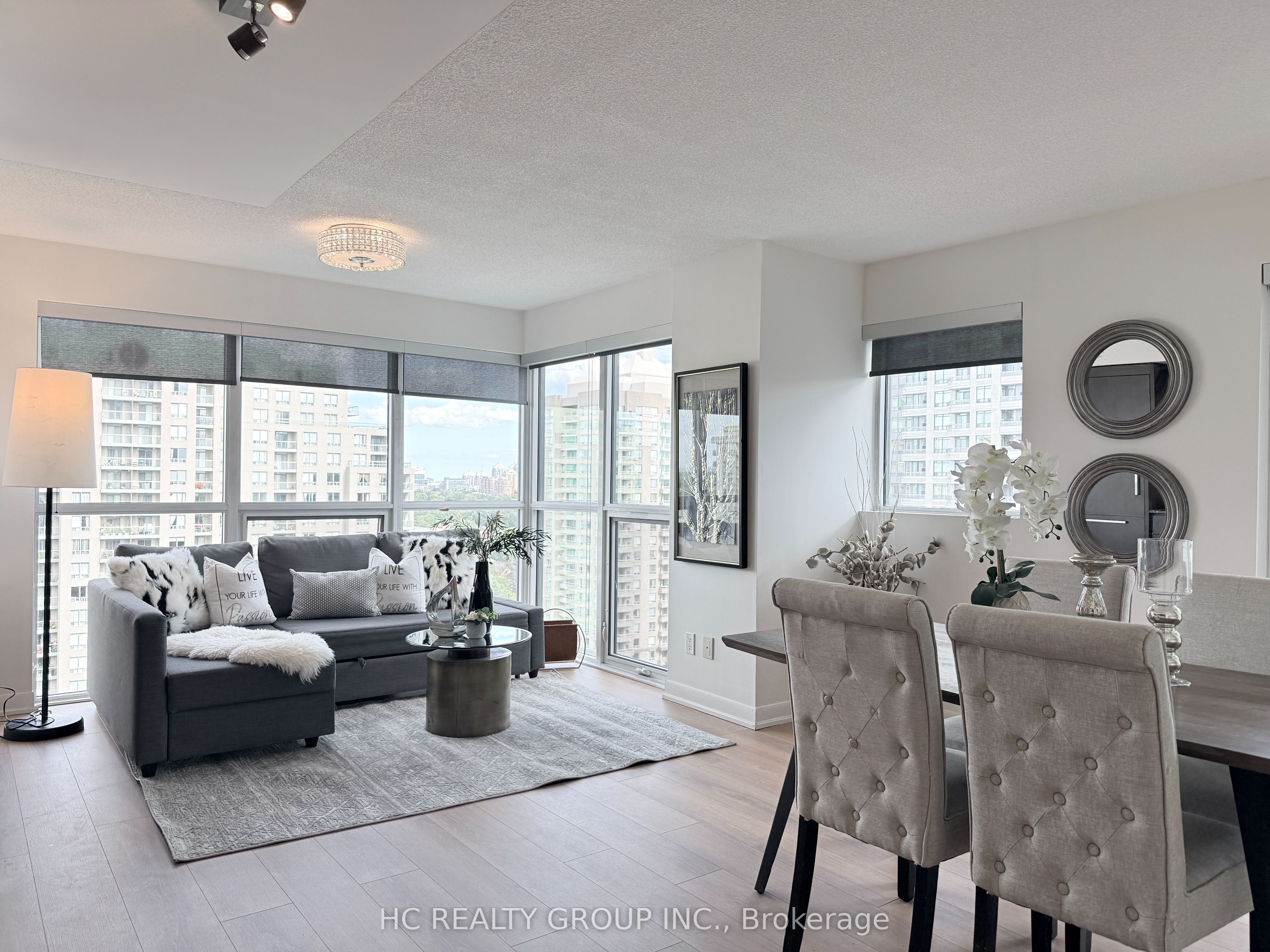 5168 Yonge Street 1712 Property Photo 6