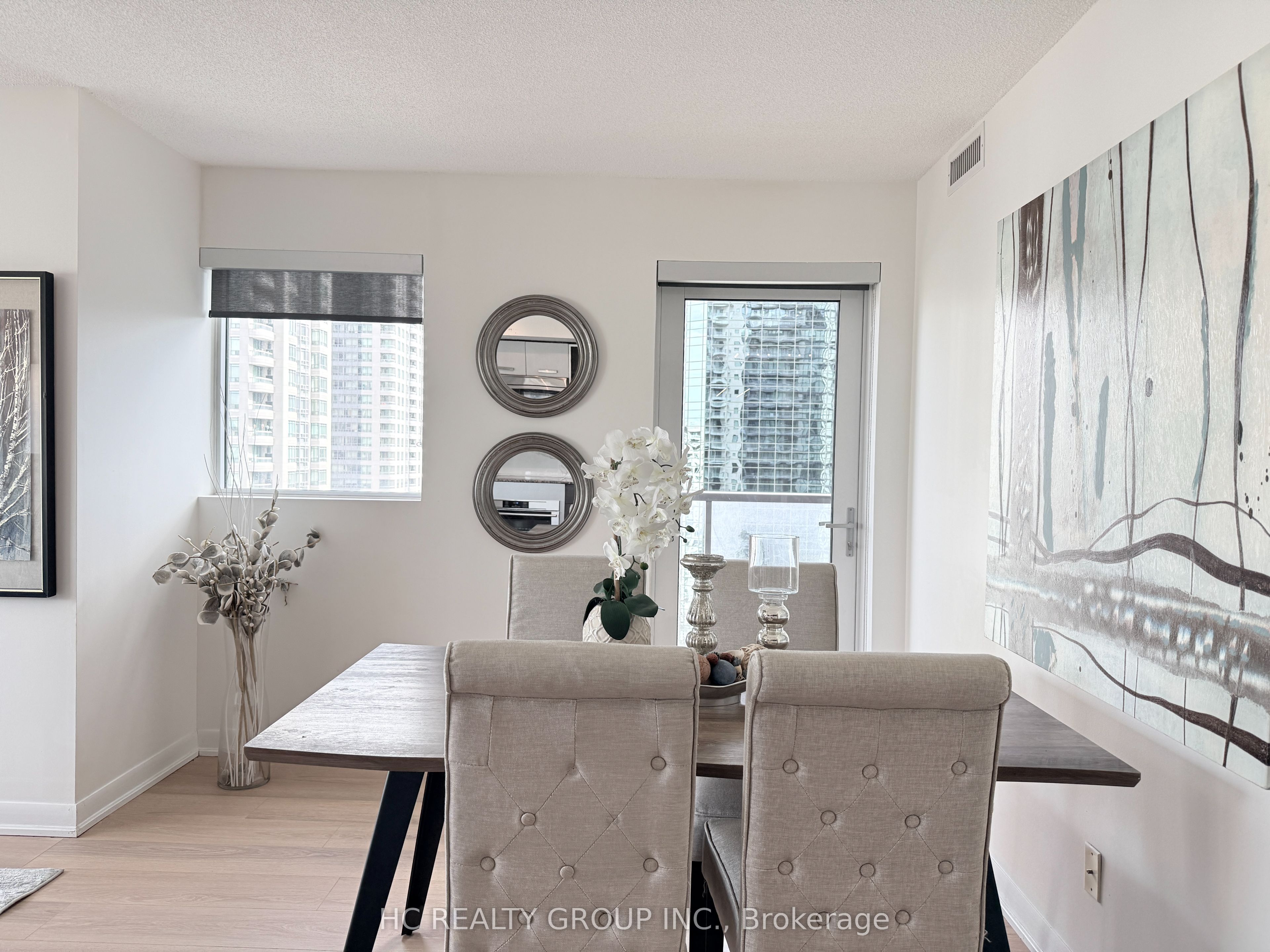 5168 Yonge Street 1712 Property Photo 9