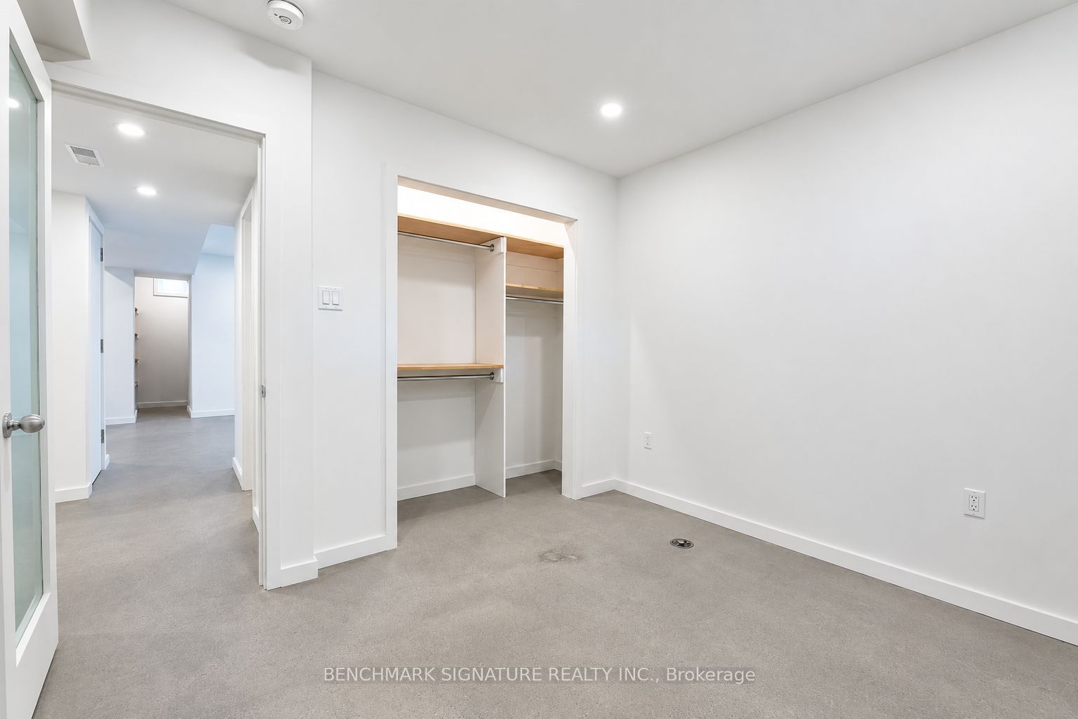 301 Euclid Avenue Lower Property Photo 17