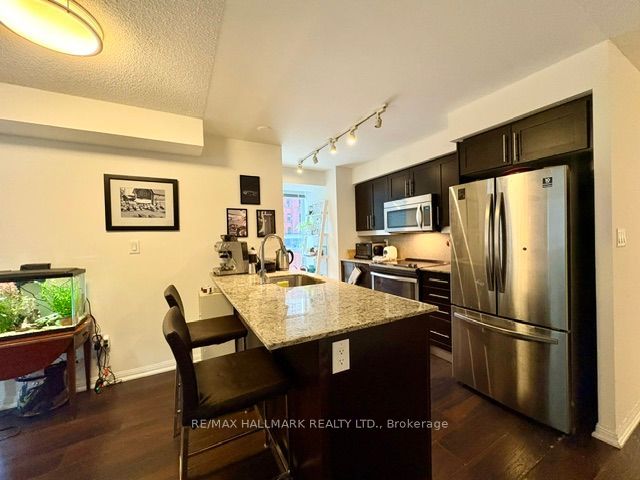 400 Adelaide Street E 206 Property Photo 11