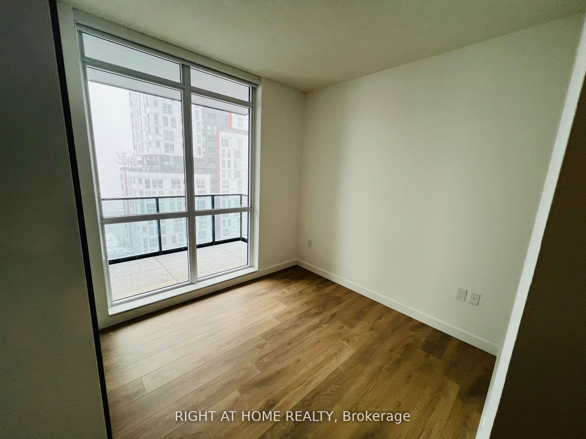 38 Widmer Street 2311 Property Photo 17
